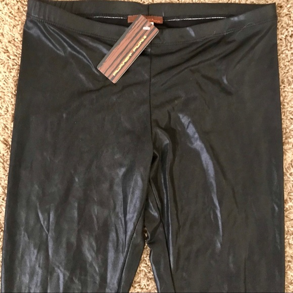 🔥NEW WET LEATHER LEGGINGS ANKLE ZIP🔥 - Picture 4 of 7